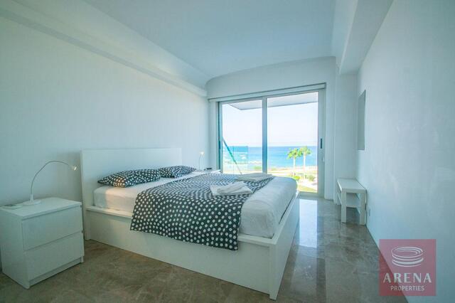 Beachfront Apartment in Protaras – photo 30