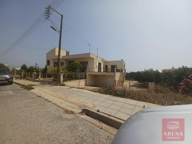 House in Derynia – photo 4