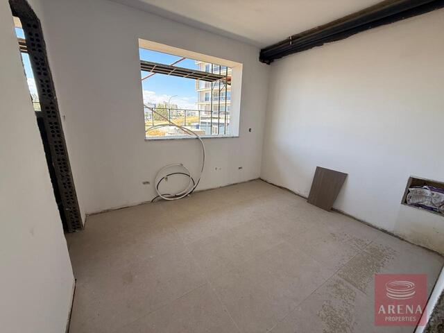 penthouse-6a2a705ca83dd-11.jpg