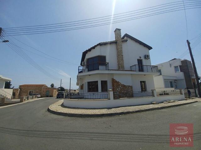detachedHouse-3-3-BED-VILLA-XYLOTIMBOU-8077.jpeg