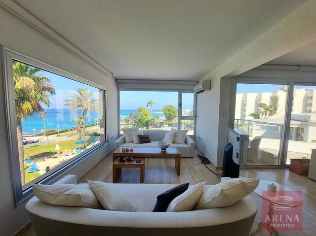 Luxury 2-Bed Apartment for Sale in Protaras – photo 3