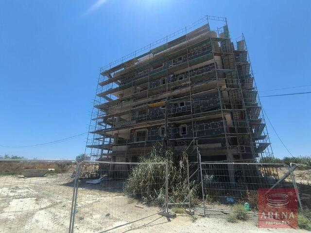 3 Bed Penthouse in Marina Area – photo 2