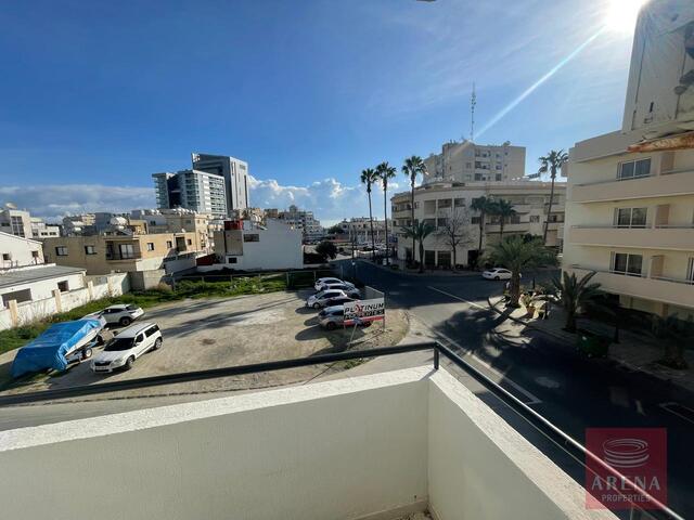 apartment-9-2-bed-apt-larnaca-9080.jpeg