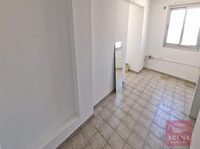 Prime Location 2-Storey Commercial Property in Paralimni Town Center – photo 8