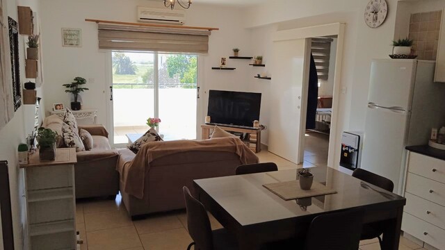 apartment-1-2-BED-APT-RENT-9363.jpg