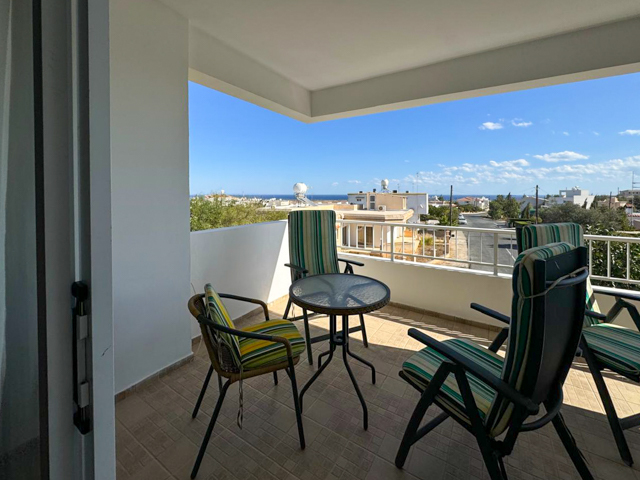 apartment-8-4-BED-APT-DERYNIA-9351.jpg