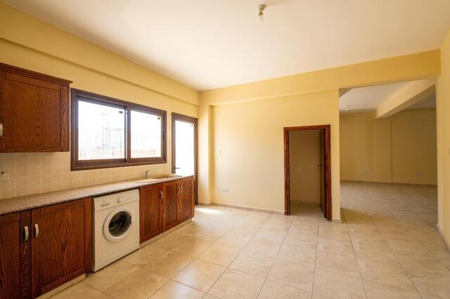 detachedHouse-1-4-BED-HOUSE-AGIOS-THEODOROS-10106-15.jpg