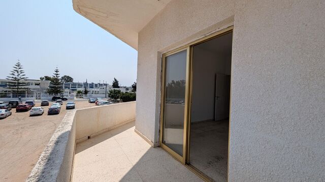 land-1-4-APTS-IN-PARALIMNI-9764-1.jpeg