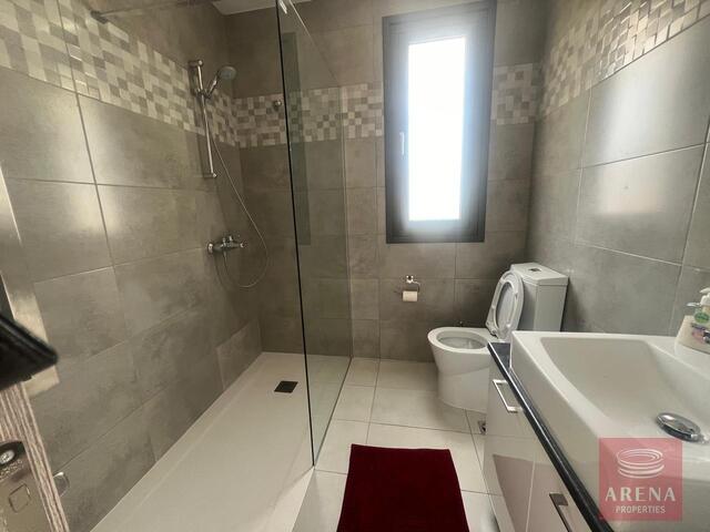 detachedHouse-19-VILLA-IN-DEKELIA-8336.jpg