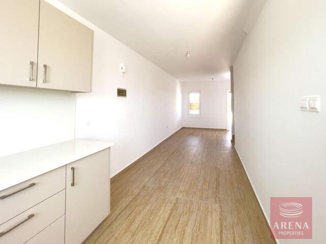 Renovated 2-Bed Maisonette for Sale in Paralimni – photo 7