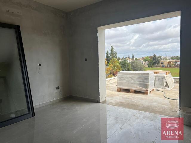 apartment-8-APTS-IN-LIOPETRI-8854-4.jpg