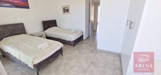 detachedHouse-69fb7755748d6-1.jpg