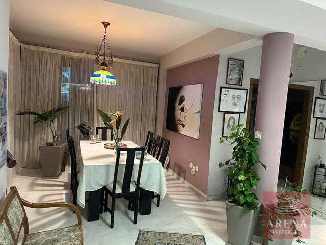 detachedHouse-18-4-BED-VILLA-IN-LARNACA-8978.jpg
