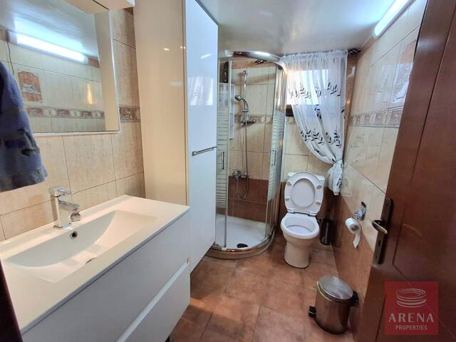 apartment-12-APT-IN-LARNACA-9173.jpg