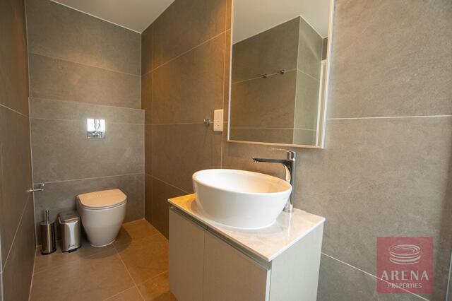 Luxury 5-Bedroom Seafront Villa in Ayia Thekla – photo 31