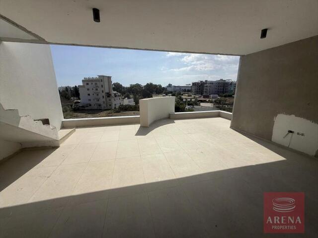 2 Bed Penthouse in Larnaca – photo 10