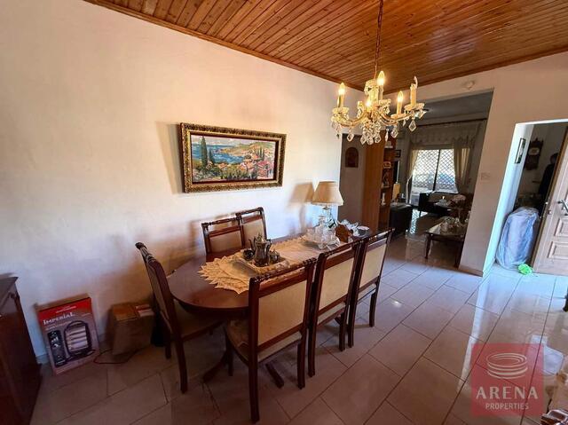 bungalow-6a3bdee1ea052-5.jpg