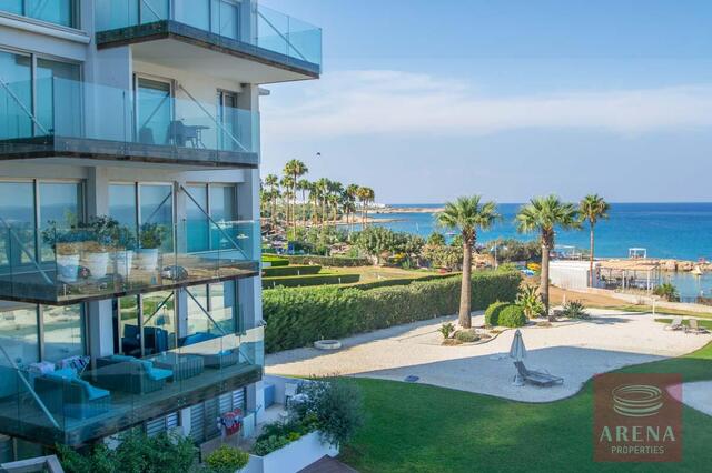 Beachfront Apartment in Protaras – photo 1