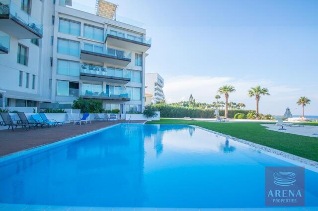 Beachfront Apartment in Protaras – photo 2
