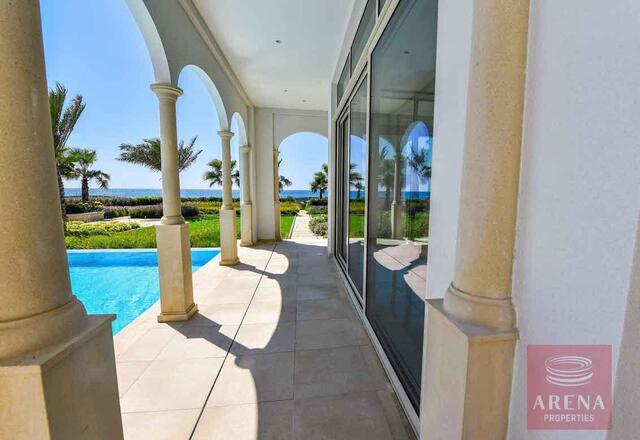 6 Bed Villa in Pervolia – photo 6
