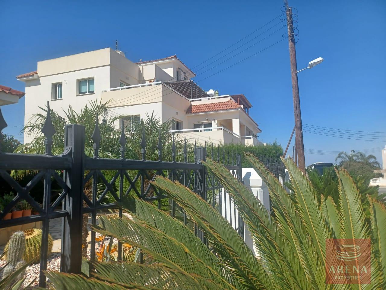 apartment-1-3-bed-apt-for-rent-Paralimni-7431.jpeg