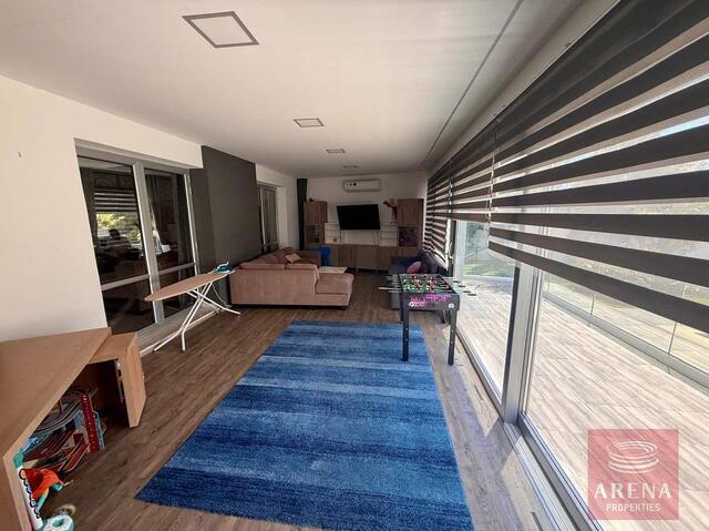 detachedHouse-6a21831fea01c-1.jpg
