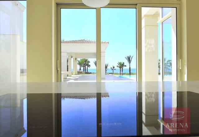 detachedHouse-21-6-BED-VILLA-IN-PERVOLIA-6867-1.jpg