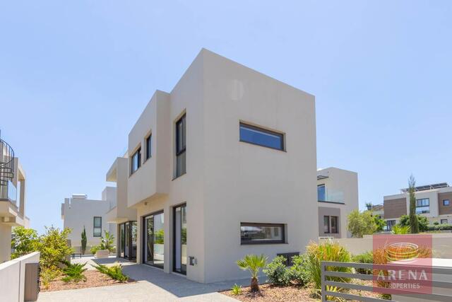 detachedHouse-8-3-BED-VILLA-KAPPARIS-8945.jpg