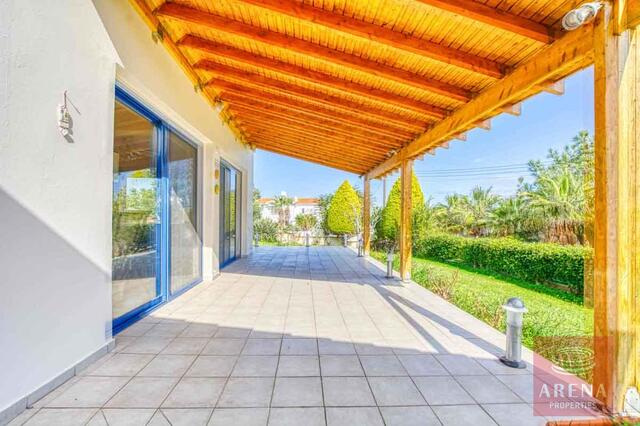 6 Bed Villa in Protaras – photo 10