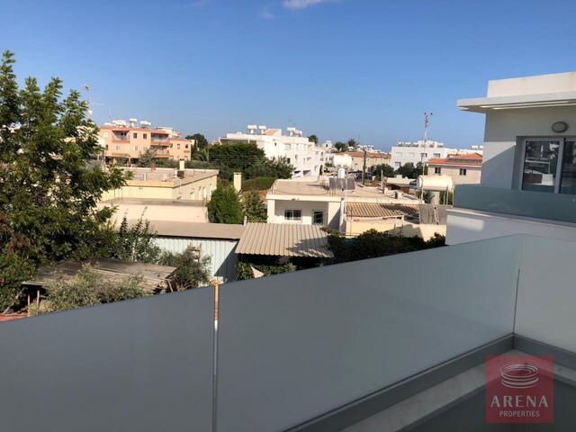 detachedHouse-25-4-BED-VILLA-IN-PARALIMNI-7728.jpg