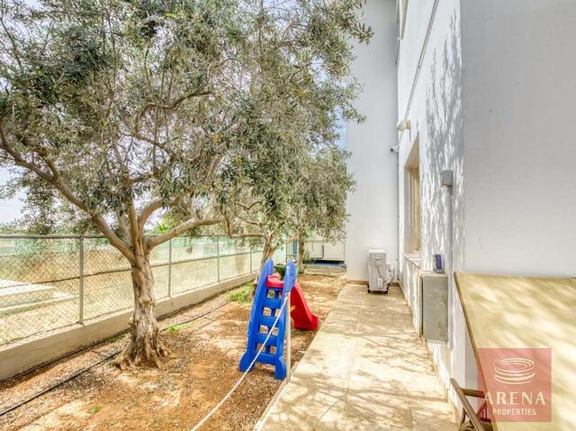 4 Bedrooms Villa in Protaras – photo 7