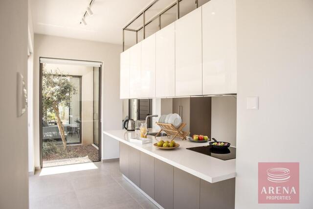 detachedHouse-21-3-BED-VILLA-KAPPARIS-8945.jpg