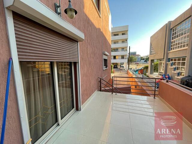detachedHouse-5-4-bed-house-in-Sotiros-6363.jpg