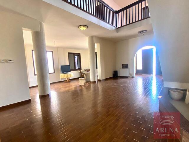 6 Bed Villa in Achna – photo 9