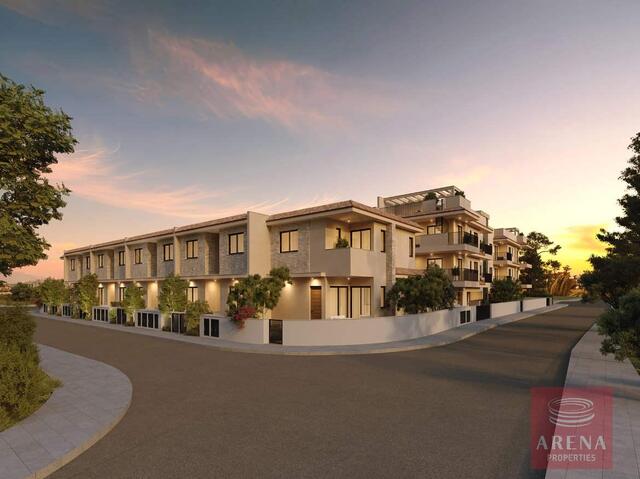 penthouse-69f35676e6bfc-1.jpg