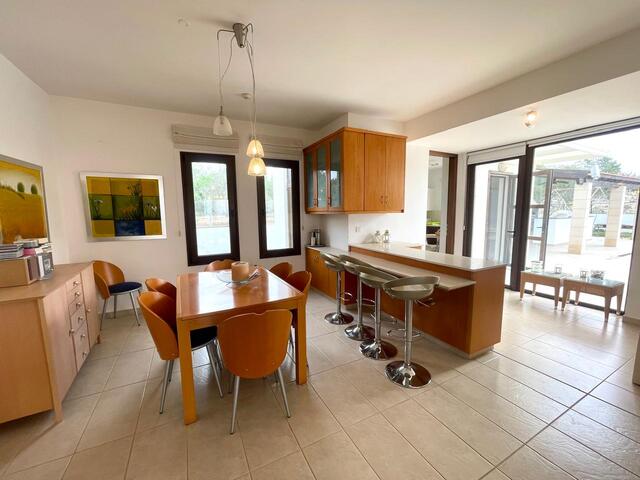 detachedHouse-1-4-BED-VILLA-FOR-SALE-IN-AGIA-THEKLA-9489-13.jpg
