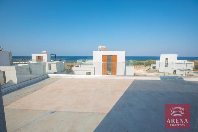 detachedHouse-DSC_5454-2.jpg
