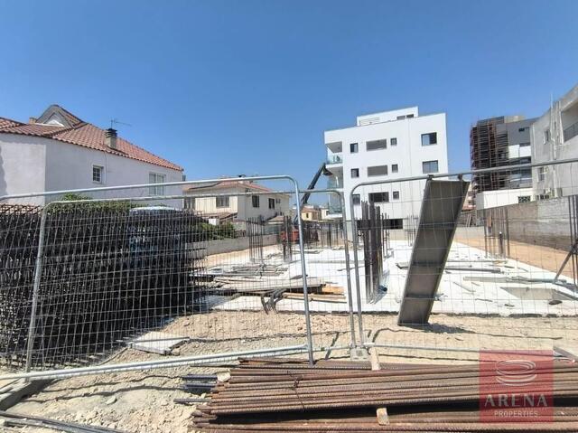 2-Bed Apt for Sale in Mall Area – photo 16