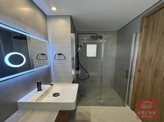 apartment-69baa8f130955-1.jpg