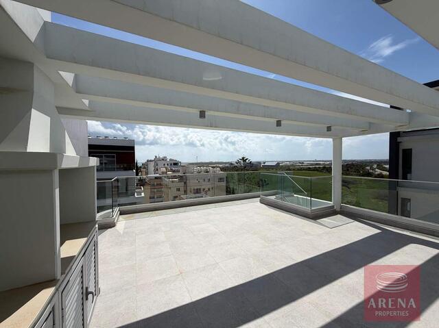 penthouse-69ea120575e1f.jpg