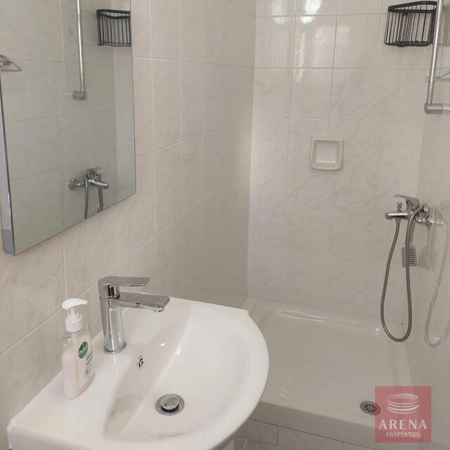2-Bedroom Apartment for Rent in Oroklini-Dekelia Road – photo 10