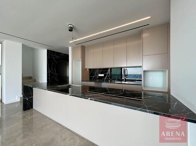 detachedHouse-11-1-luxury-villa-in-ayia-thekla-6154.jpg