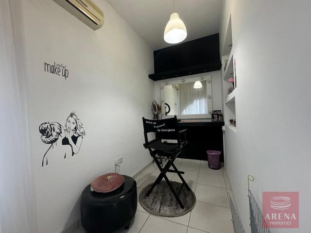 realEstateForBusiness-11-Builing-in-paralimni-8888.jpg