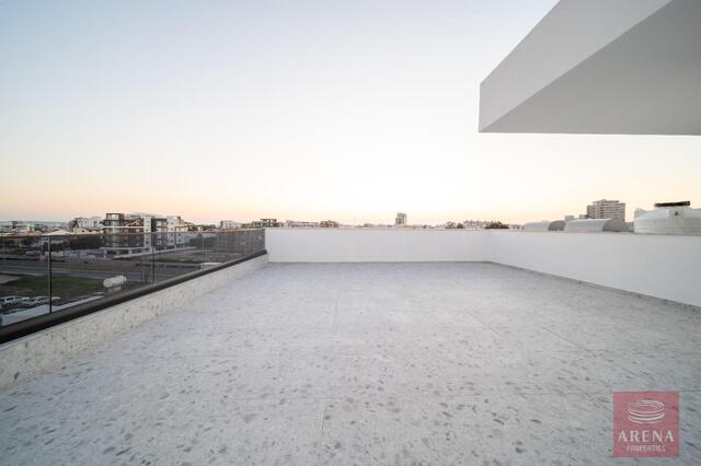 apartment-1-2-BED-PENTHOUSE-LARNACA-10425-3.jpg