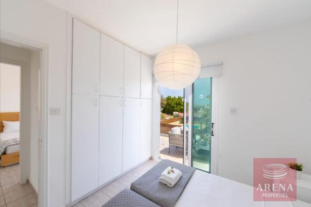 detachedHouse-18-4-BED-VILLA-AYIA-THEKLA-5190.jpg