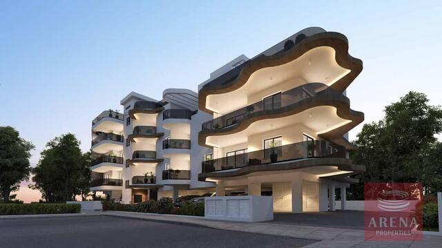 realEstateForBusiness-12-BUILDING-IN-LIVADIA-7660-1.jpg
