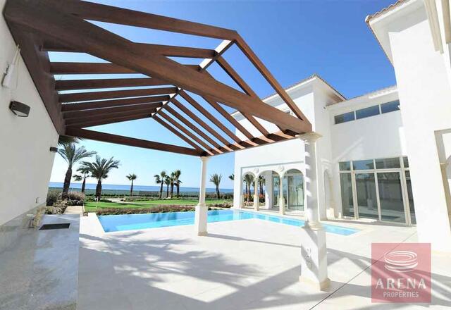 5 Bed Villa in Pervolia – photo 5