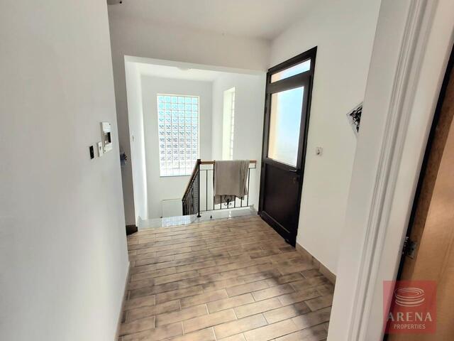 detachedHouse-40-7-BED-VILLA-KALAVASSOS-9083.jpg