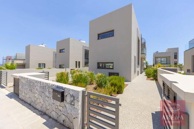 detachedHouse-7-3-BED-VILLA-KAPPARIS-8945.jpg