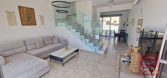 detachedHouse-69fb77550df79-1.jpg